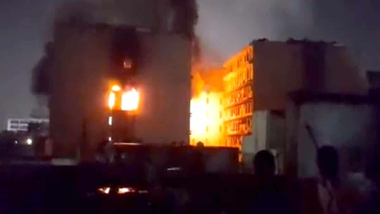 సికింద్రాబాద్ స్వప్నలోక్ అగ్నిప్రమాద మృతులకు రూ.5 లక్షల ఎక్స్‌గ్రేషియా ప్రకటించిన కేసీఆర్